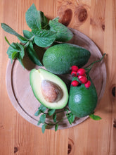 Lade das Bild in den Galerie-Viewer, Avocado Fuerte 4,5 kg

